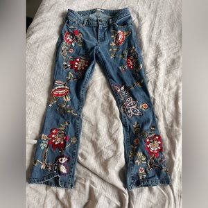 Alice + Olivia Lowrise Floral Embroidered Jeans